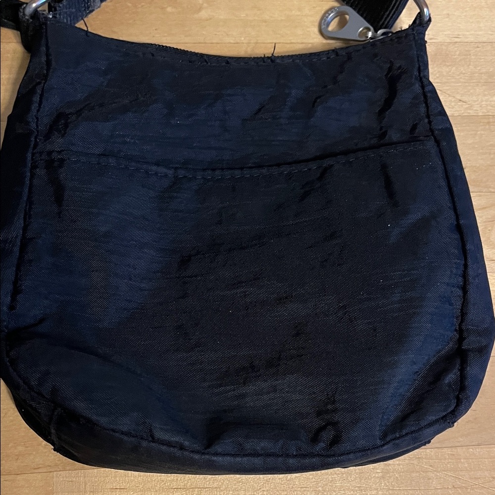 Baggallini Crossbody with Adjustable Strap - Picture 4 of 8